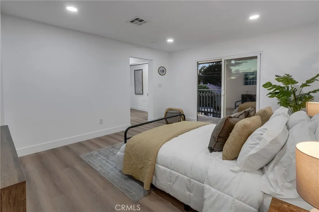 Additional image 87 of 1741 N Rose St, Burbank, CA 91505