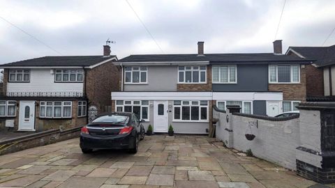 Grassmere Road, Hornchurch RM11