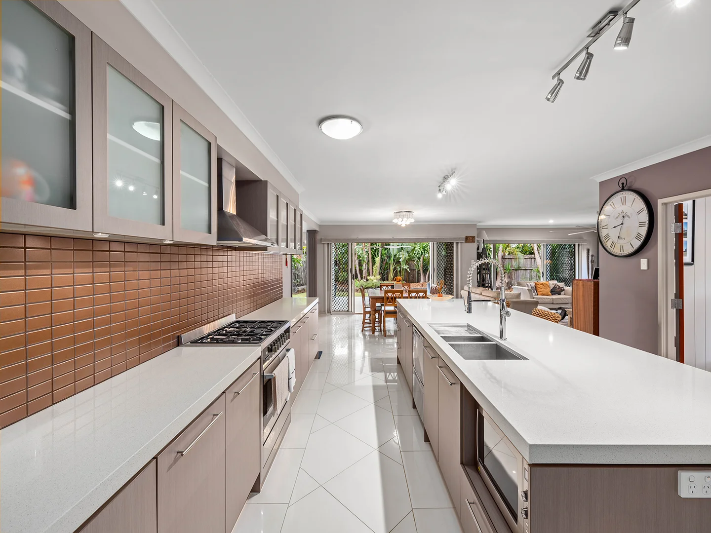 Additional image 3 of 10 Saint Ives Court, Redland Bay QLD 4165