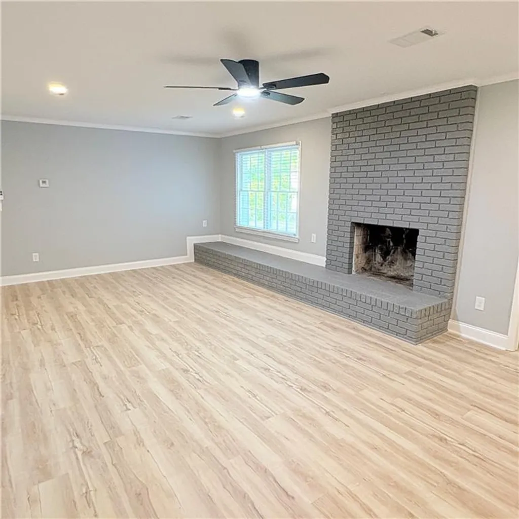 Additional image 10 of 2502 13th Avenue, Valley, AL 36854