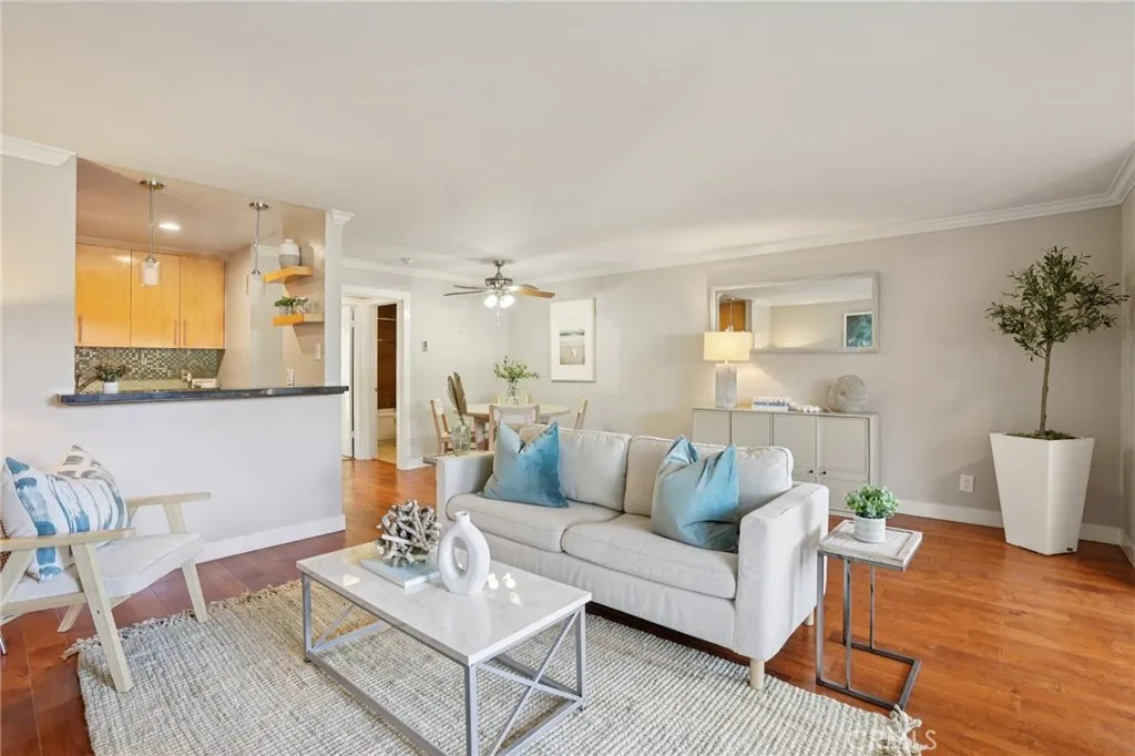 Additional image 39 of 641 S Prospect Avenue Unit 103, Redondo Beach, CA 90277