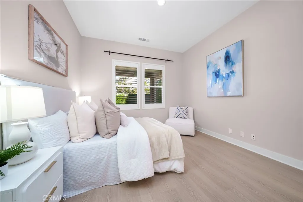 Additional image 32 of 79 Pelican Ln, Irvine, CA 92618