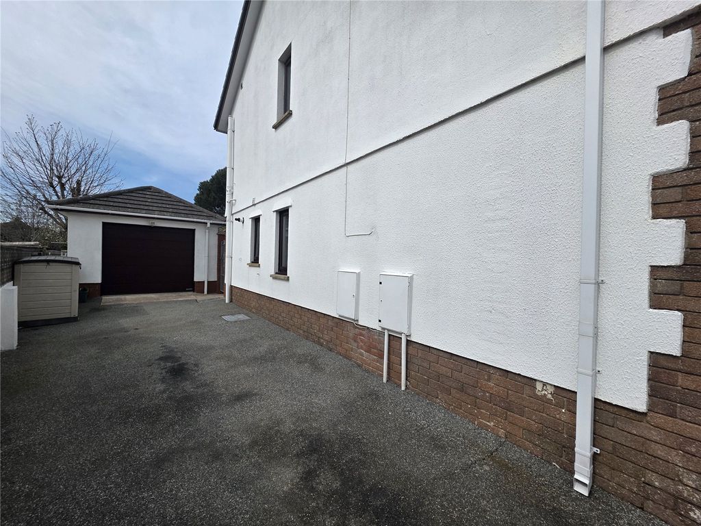 Additional image 40 of 4 bed detached house for saleGlenview Avenue, Pembroke Dock, Pembrokeshire SA72