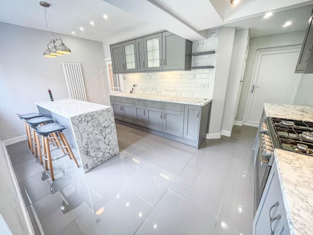 Additional image 2 of 3 bed detached house for saleHighfield Crescent, Rowley Regis B65