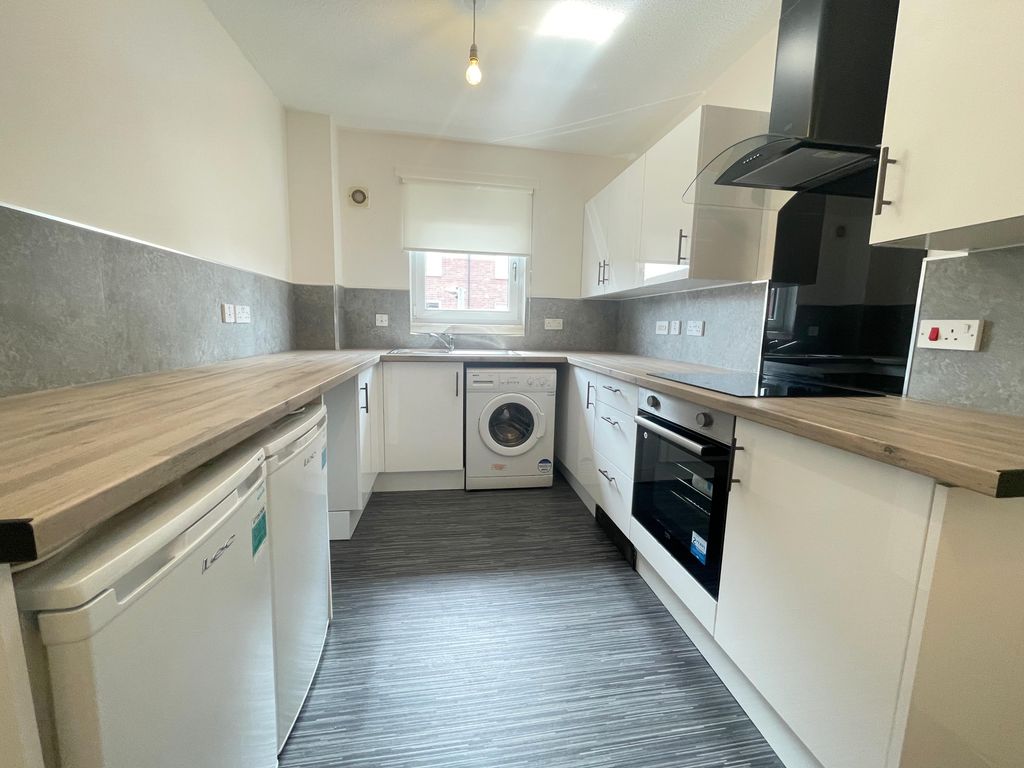 2 bed flat to rentJohn Street, Hamilton ML3 photo 4