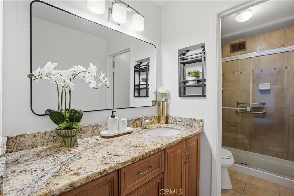 Additional image 18 of 3362 La Mesa Dr Unit 5, San Carlos, CA 94070
