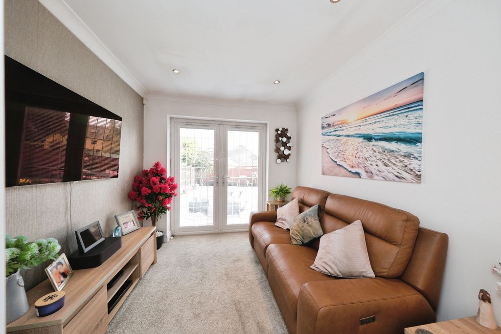 Additional image 8 of 3 bed detached house for saleRosings Court, Sutton-In-Ashfield NG17
