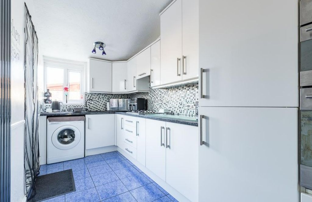 Additional image 2 of 3 bed property to rentKing Edward Street, Scunthorpe DN16