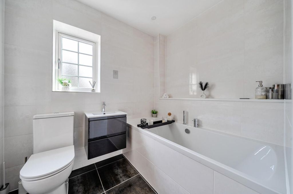 Additional image 12 of 4 bed semi-detached house for saleMillwood Gardens, Killay, Swansea SA2