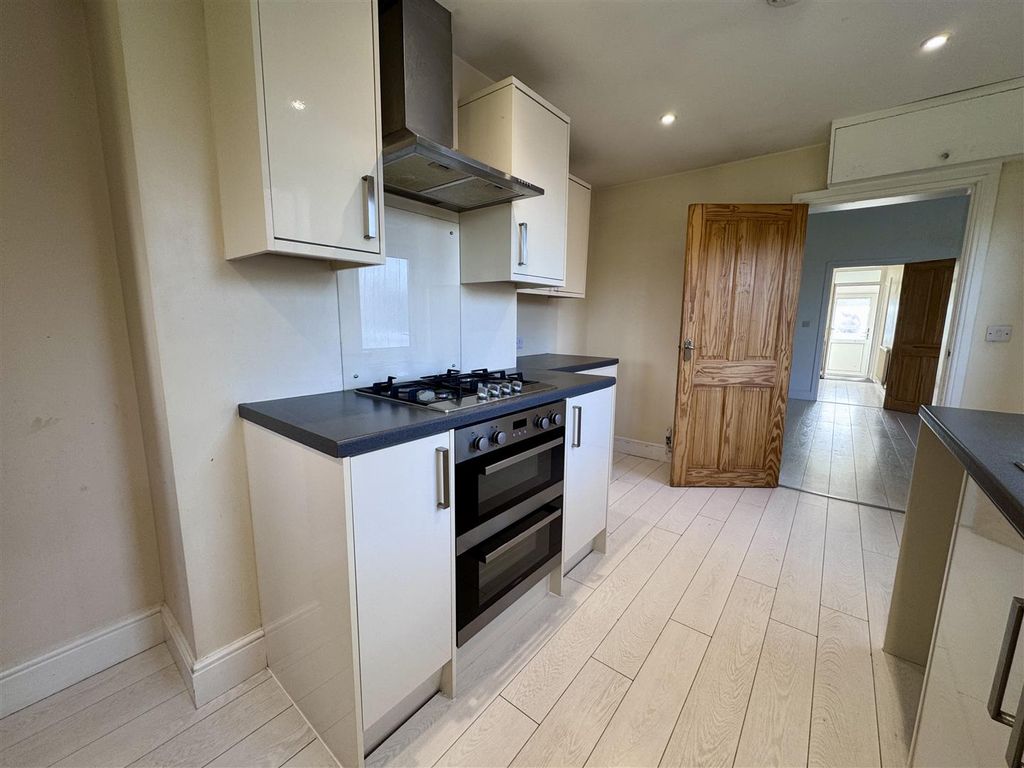 Additional image 4 of 3 bed terraced house to rentSeaview, Sudbrook, Caldicot NP26