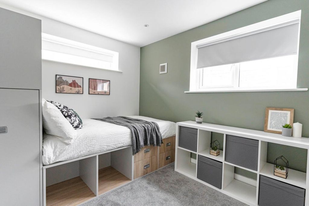 6 bed shared accommodation to rentMontgomerie Road, Southsea, Hampshire PO5 photo 4