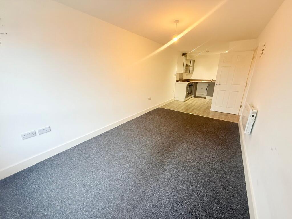 Newton Road, Yeovil, BA20 photo 4