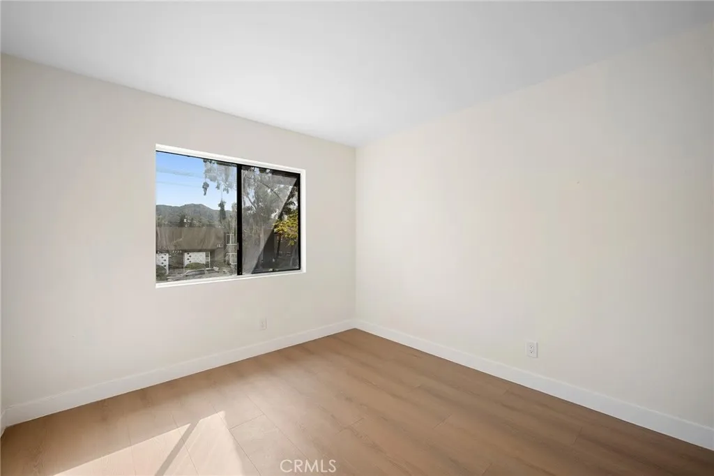 Additional image 22 of 8601 Sunland Boulevard Unit 5, Sun Valley, CA 91352