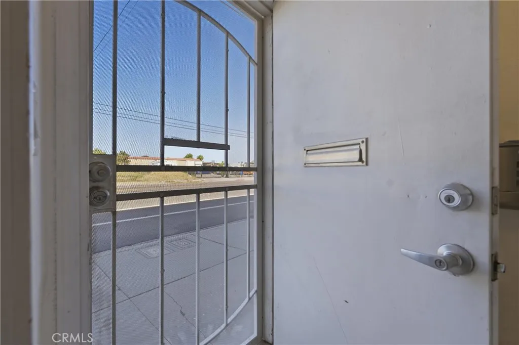 Additional image 8 of 38262 6th St E, Palmdale, CA 93550