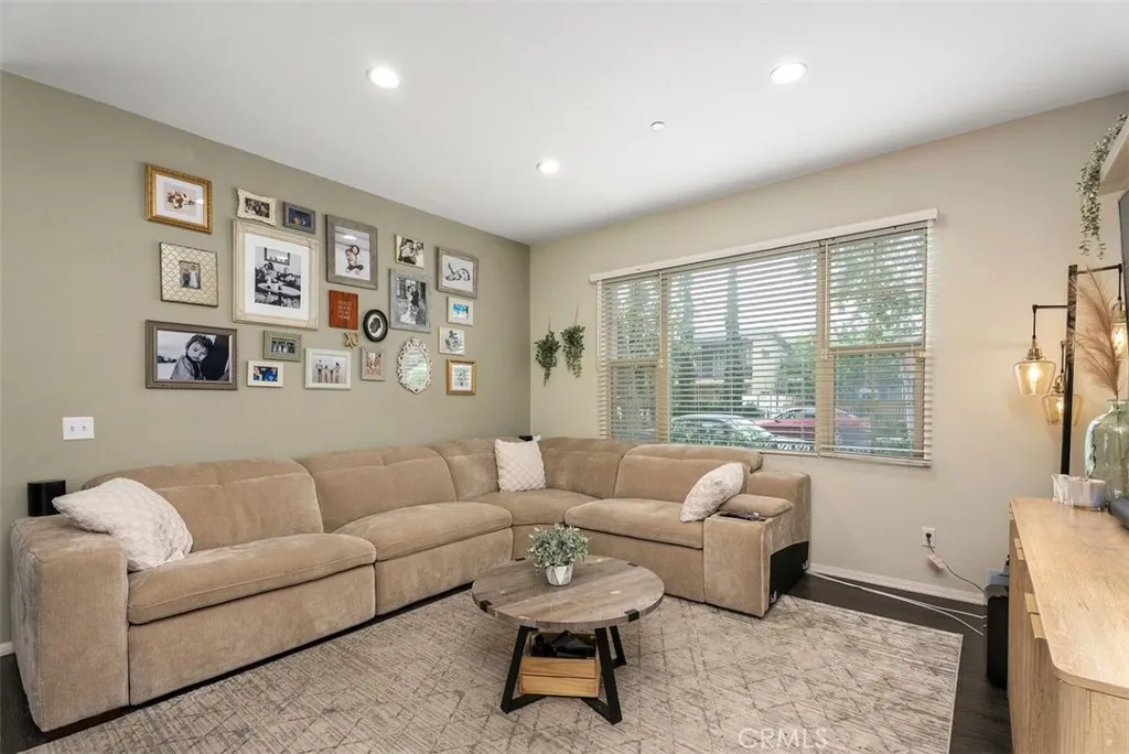 Additional image 34 of 430 E Santa Ana St, Anaheim, CA 92805