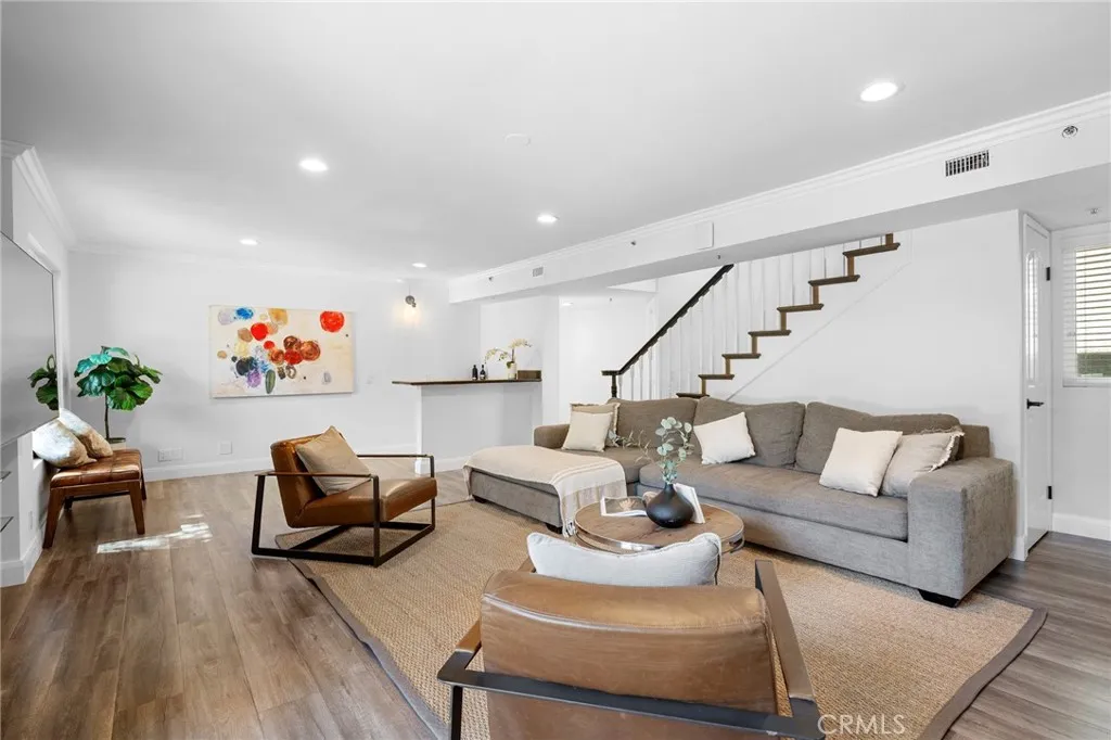 Additional image 99 of 2946 Graceland Way, Glendale, CA 91206