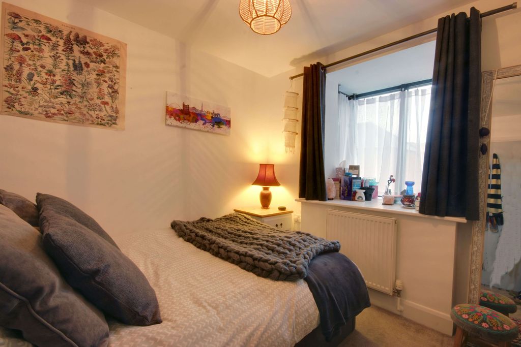 Additional image 18 of 3 bed terraced house to rentLord Roberts Road, Beverley HU17