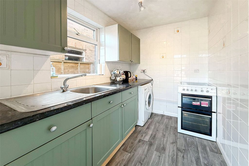Additional image 2 of 2 bed bungalow for saleAdmirals Walk, Littlehampton, West Sussex BN17