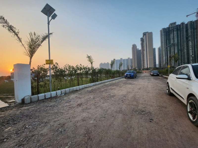 Additional image 3 of Noida Expressway, Noida