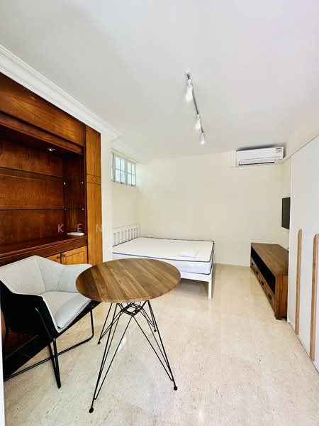 120 Arthur Road photo 2
