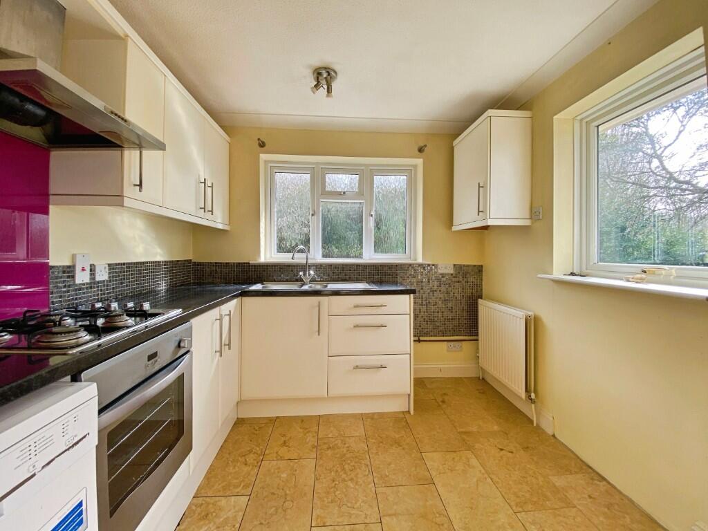 BATHWICK - Minster Way photo 4