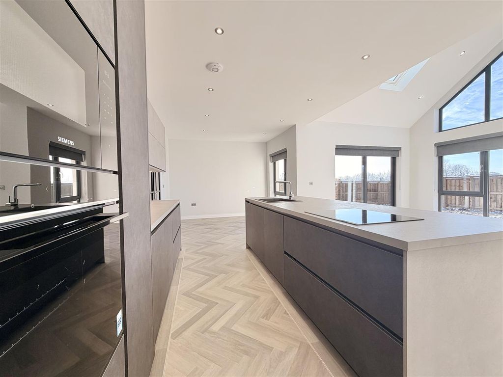 Additional image 7 of 4 bed detached bungalow for salePlot 23 Brocketsbrae Road, Lesmahagow, Lanark ML11