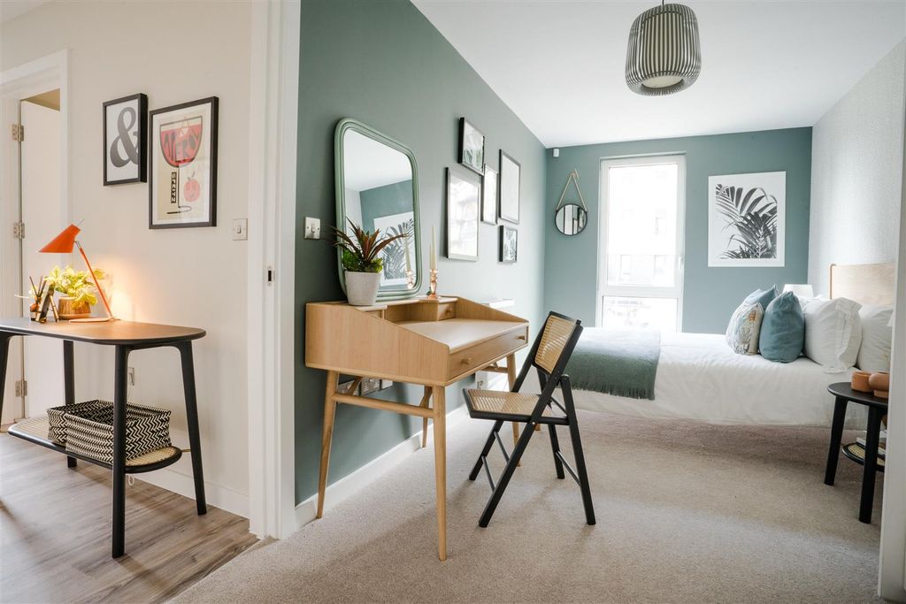 Additional image 3 of 3 bed flat for saleThe Railings, Middlewood Locks M5