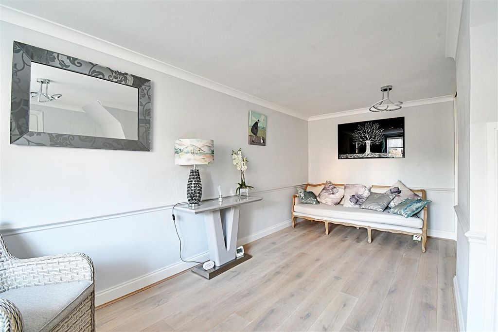 Additional image 3 of 2 bed end terrace house for saleDunkirks Mews, Hertford SG13