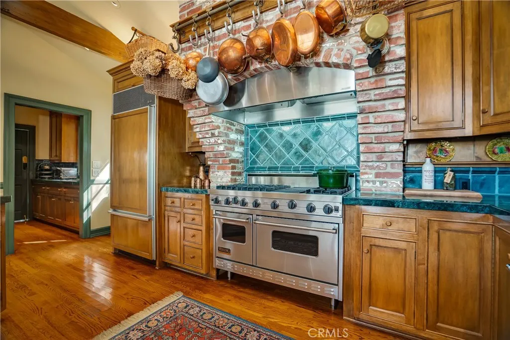 Additional image 43 of 17420 Rancho St, Encino, CA 91316