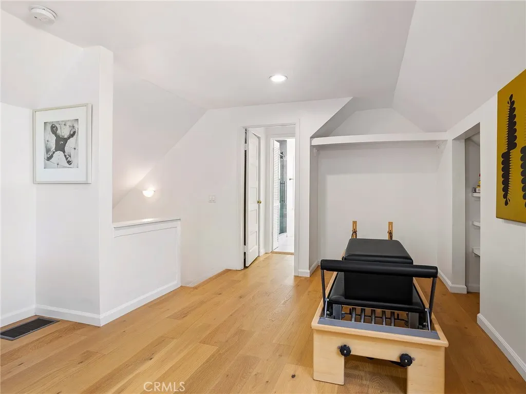 Additional image 95 of 1825 Altivo Way, Echo Park, CA 90026