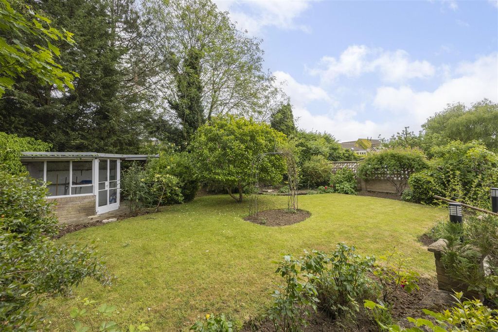 Additional image 12 of 4 bed detached bungalow for saleSoutham Lane, Southam, Cheltenham GL52