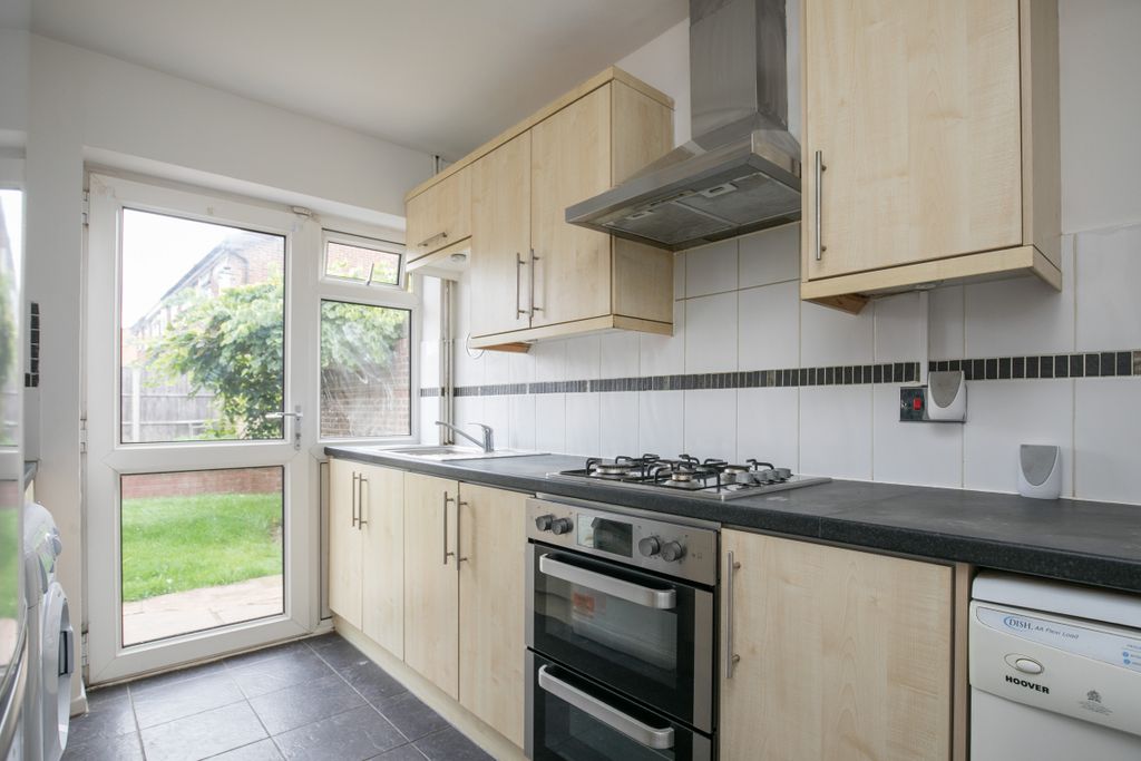 Additional image 21 of 3 bed terraced house to rentPalmers Close, Maidenhead SL6