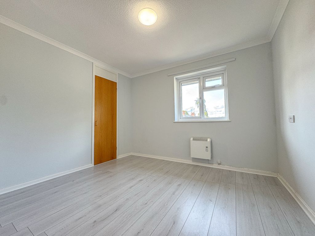 Additional image 7 of 2 bed flat for saleBurrows Court, Hampton Park, Hereford HR1