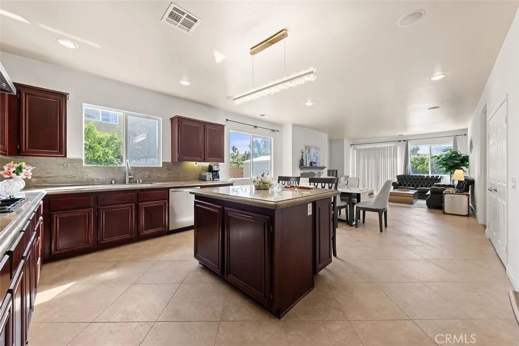 Additional image 12 of 12232 Brianwood Drive, Riverside, CA 92503