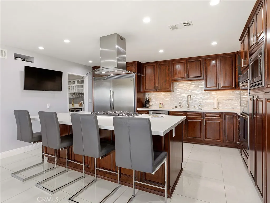 Additional image 14 of 1426 E Tujunga Avenue, Burbank, CA 91501