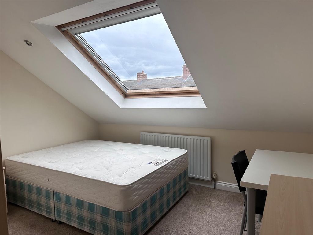 Additional image 5 of 5 bed shared accommodation to rentHolmwood Grove, West Jesmond, Jesmond, Upon Tyne NE2