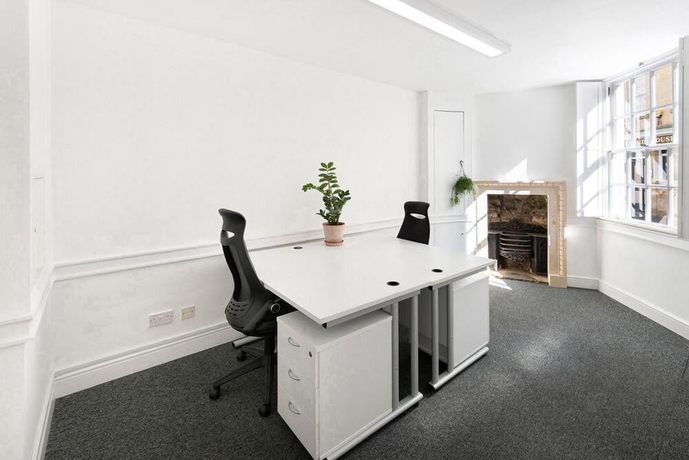 3 Princes Street, Bath photo 2