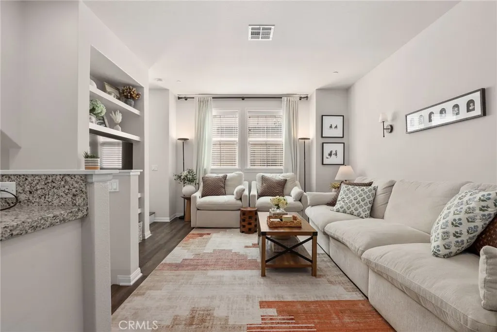 Additional image 38 of 14104 W Birch Lane, Van Nuys, CA 91405