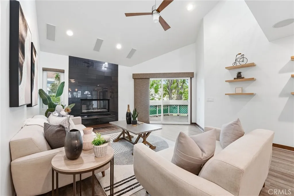 Additional image 61 of 19401 Sunray Lane Unit 204, Huntington Beach, CA 92648
