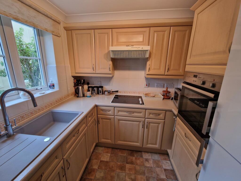 Pegasus Court photo 5