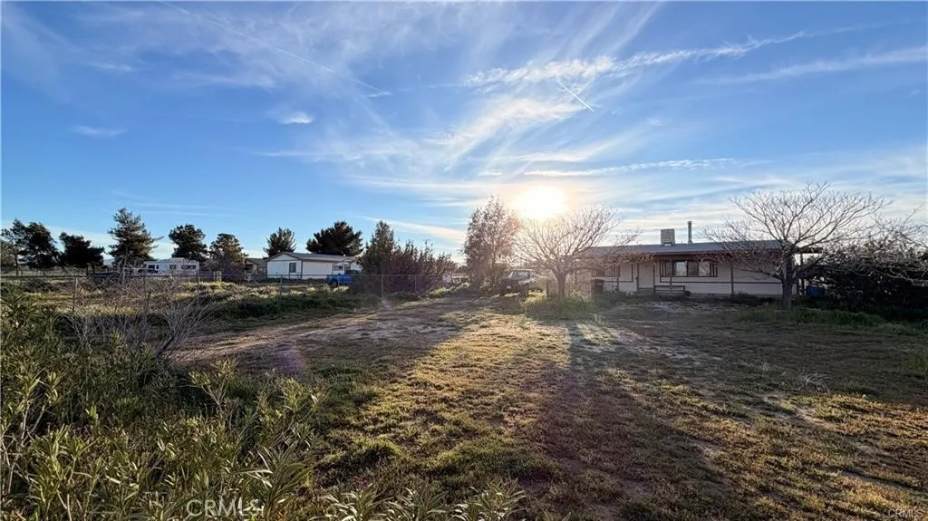 Additional image 3 of 13958 Sage St, Oak Hills, CA 92344
