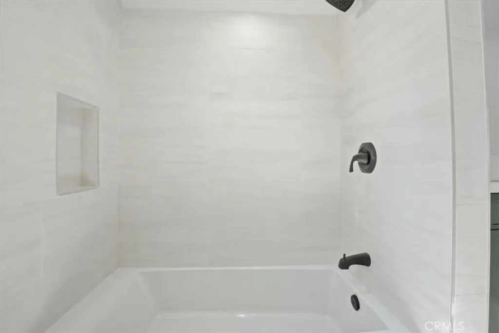 Additional image 66 of 133 S Mathews St, Los Angeles, CA 90033