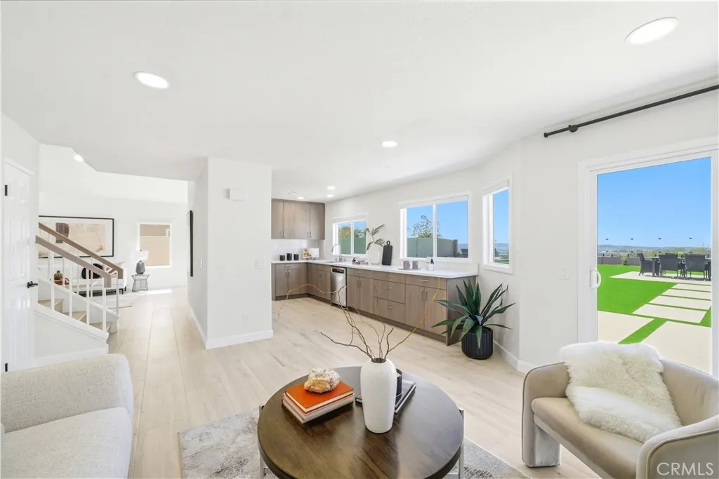 Additional image 85 of 21041 Skylark Dr, Lake Forest, CA 92630
