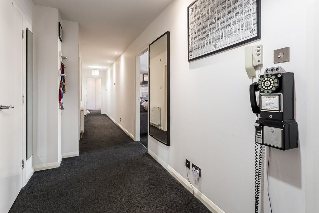 Additional image 18 of 2 bed flat for salePortland Gardens, Edinburgh EH6