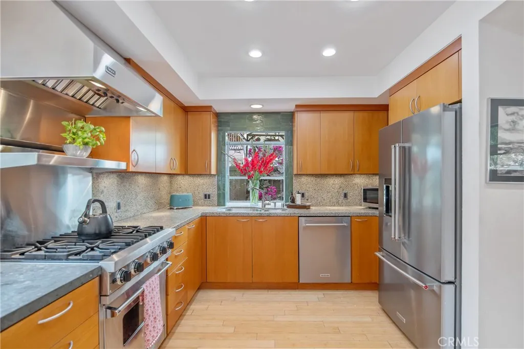 Additional image 84 of 4109 Empis Street, Woodland Hills, CA 91364