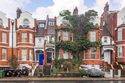 Thurlow Park Road, Dulwich SE21