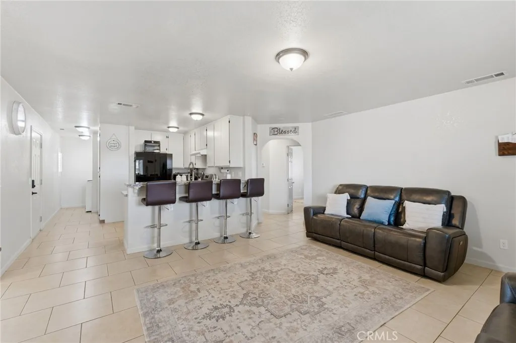 Additional image 10 of 12419 Pawnee Rd, Apple Valley, CA 92308