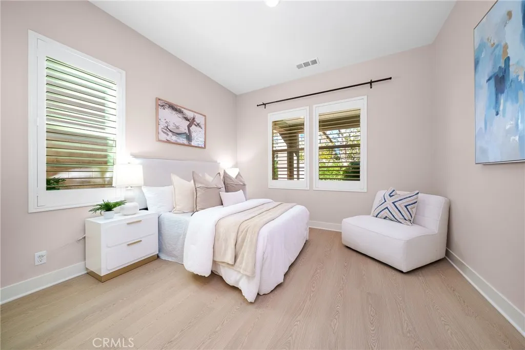 Additional image 31 of 79 Pelican Ln, Irvine, CA 92618