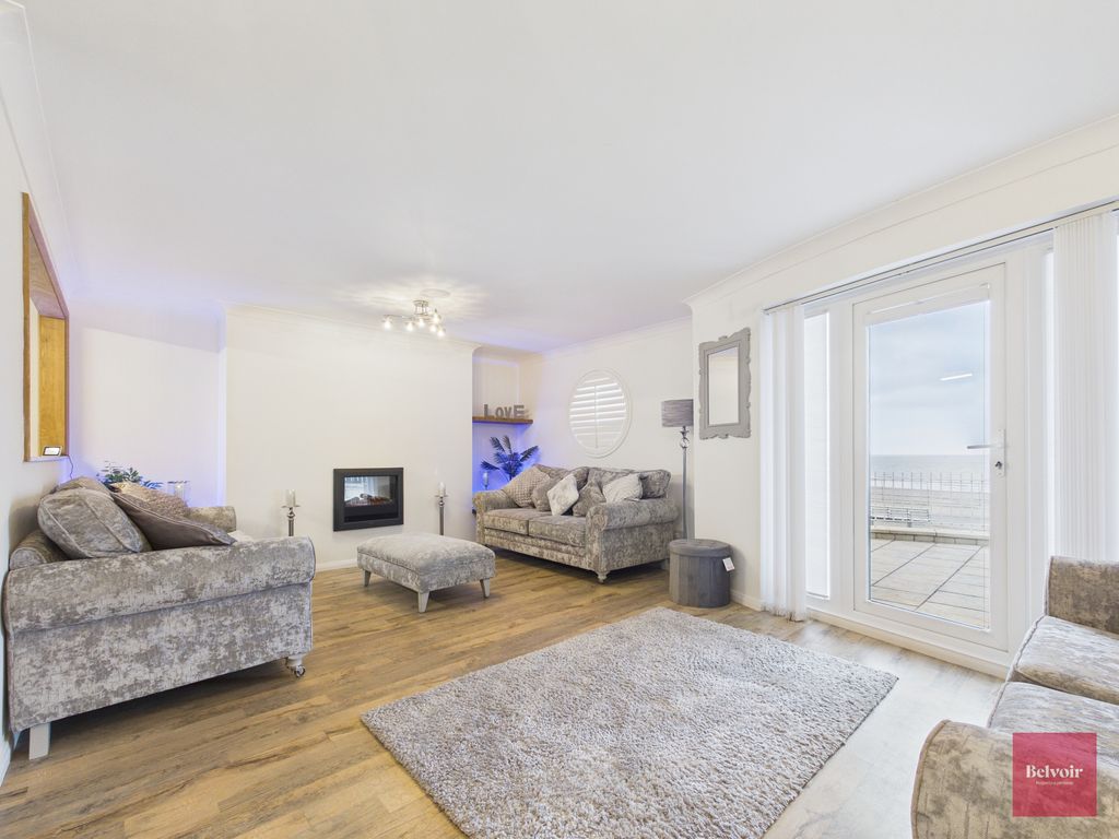 Additional image 2 of 3 bed flat to rentNautilus House, Goose Island, Maritime Quarter, Swansea SA1