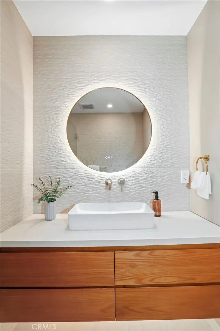 Additional image 76 of 23856 Aetna St, Woodland Hills, CA 91367
